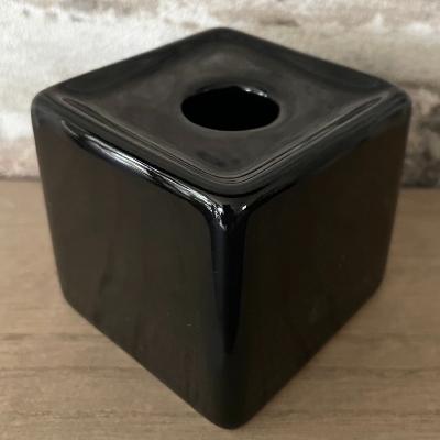 Goatier Cube en Céramique Noir pour fleur de Goatier 80 ml